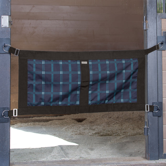 Chestnut Bay Plaid Stall Guard