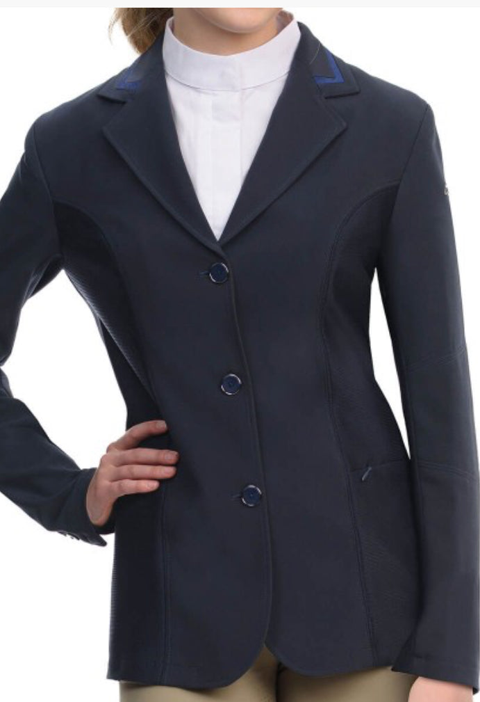 Ovation Ladies Hybrid Show Coat