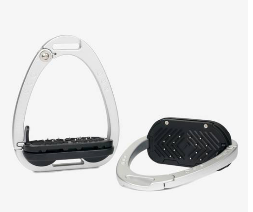 LeMieux Vector Balance Stirrup