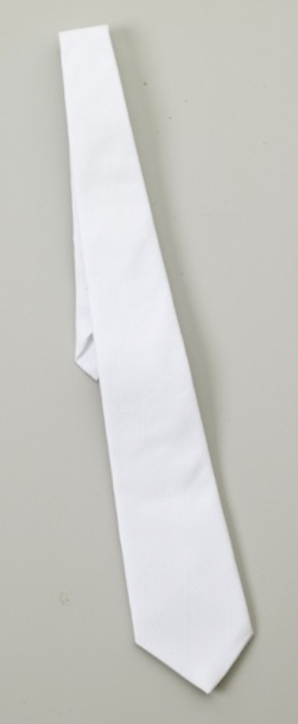 Show Quest Men’s Tie - White